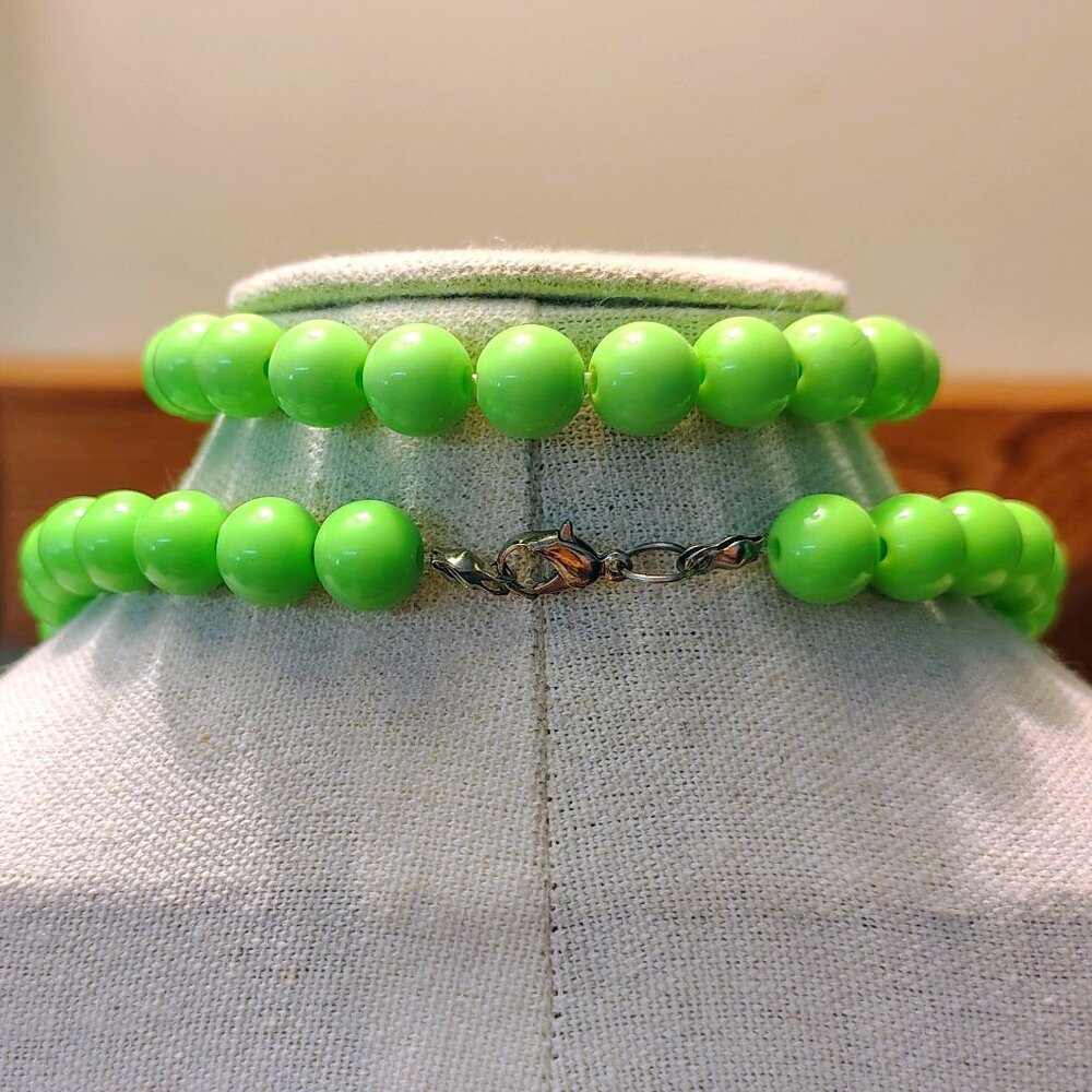 Vtg Neon Acrylic Lime Green Bead Necklace & Bracelet Bright 90s Retro - Picture 3 of 4
